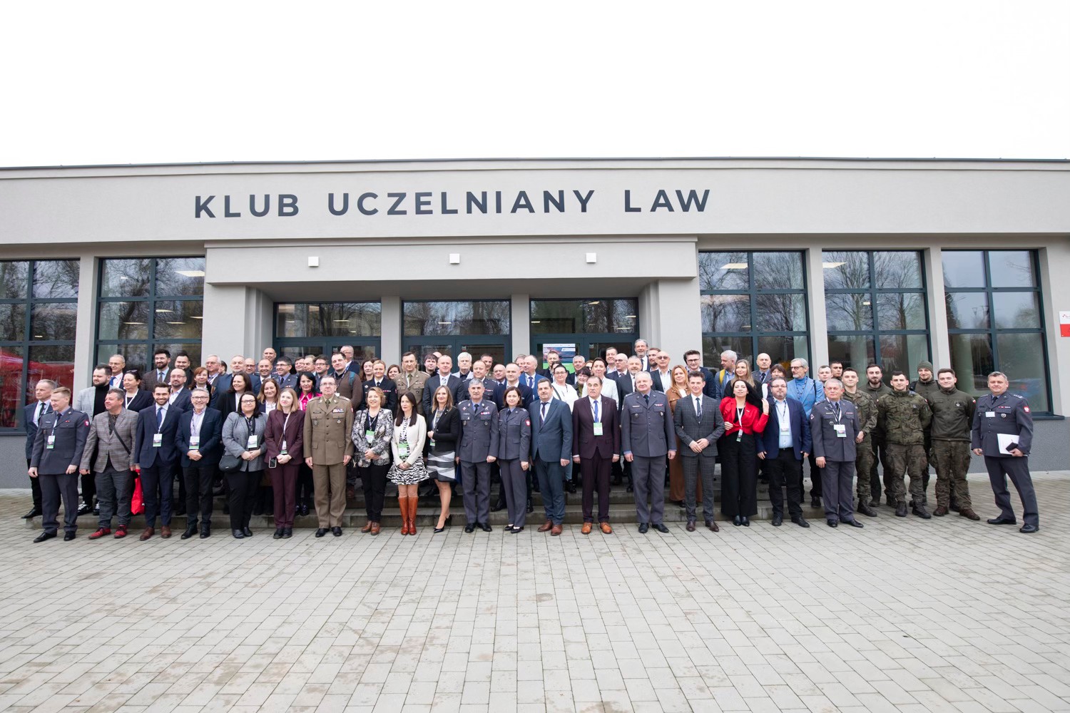 598496159 122213843786286264 7796511161315449751 n